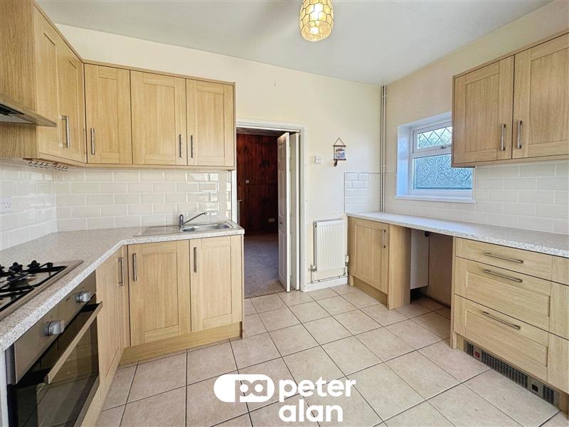 Crown Lane, Pontllanfraith, Blackwood, NP12