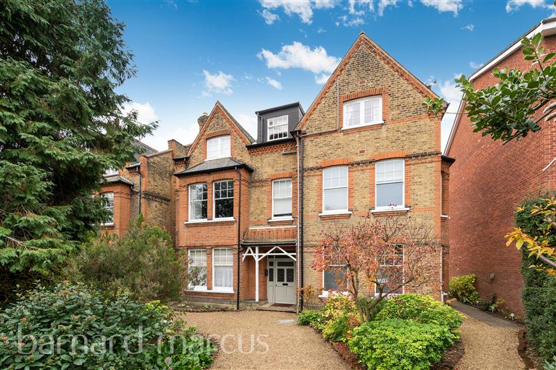 Parklands, SURBITON, KT5