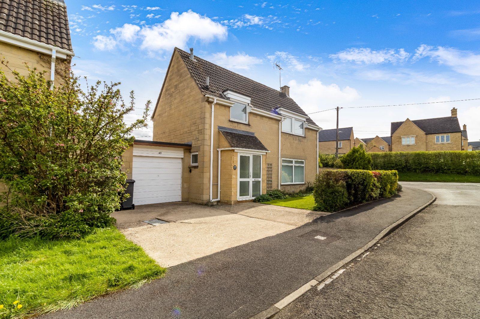 Cherry Tree Drive, Cirencester, Gloucestershire, GL7