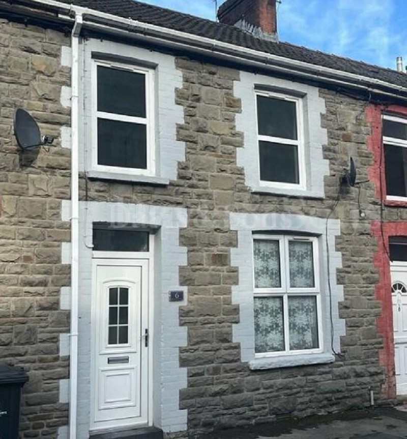 Meadow Street, Llanhilleth, Abertillery, Blaenau Gwent. NP13 2JH