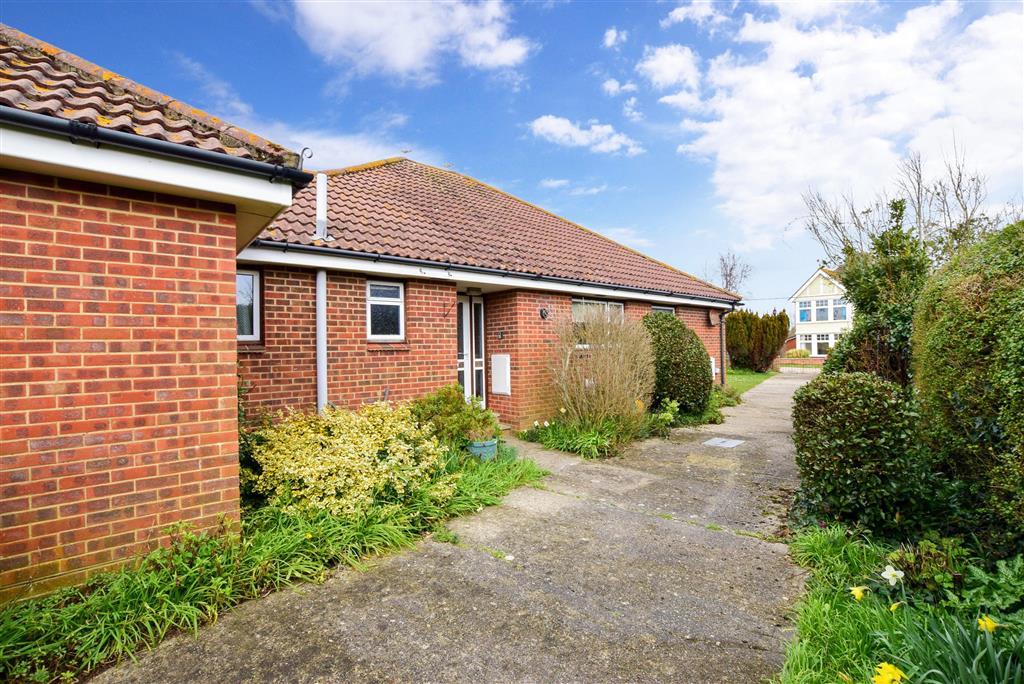 Bay Road, , Freshwater, Isle of Wight 2 bed £285,000 Pittis