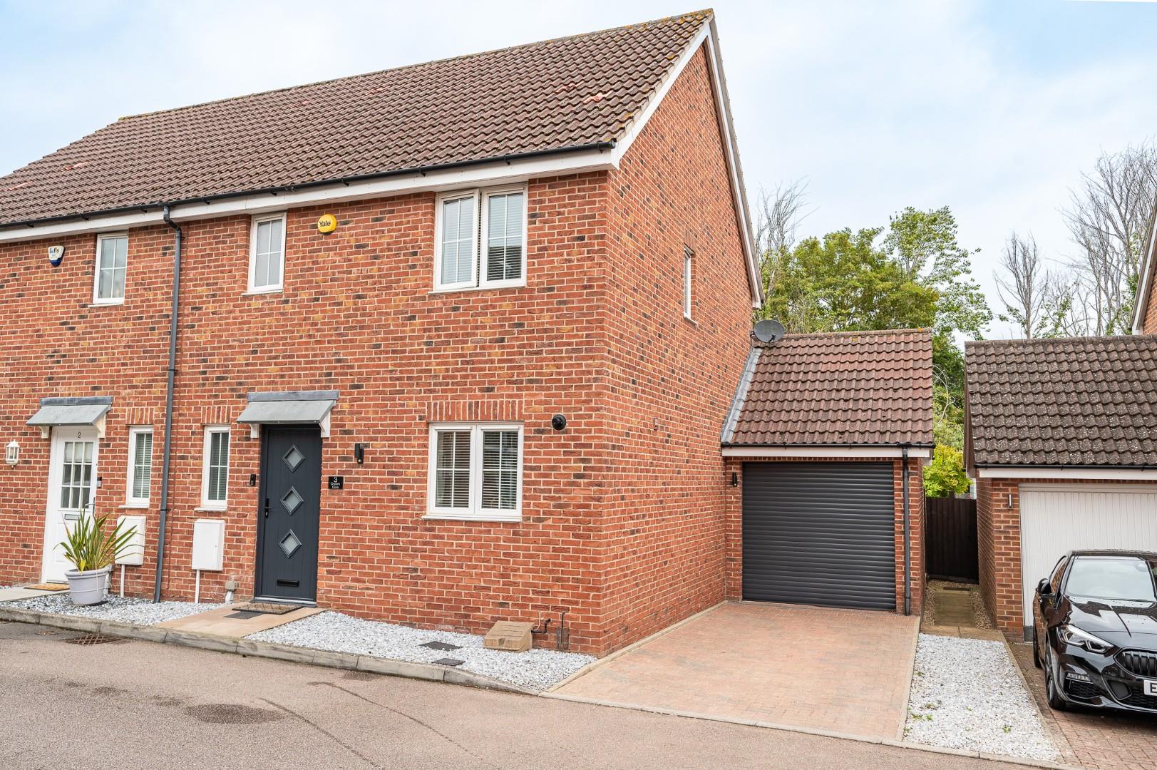 Dryvers Close, Little Canfield, Dunmow