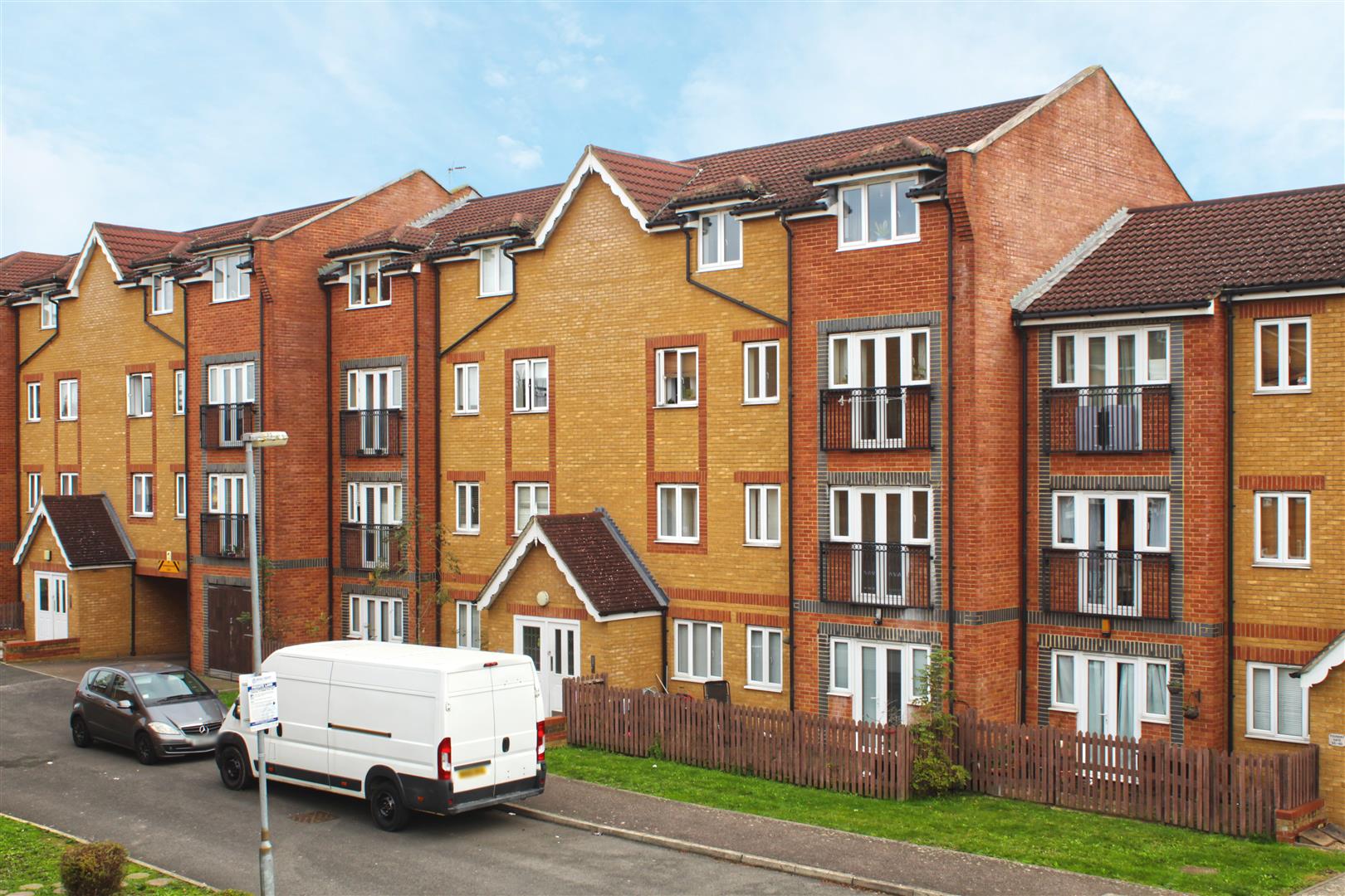 Foundry Gate, Waltham Cross