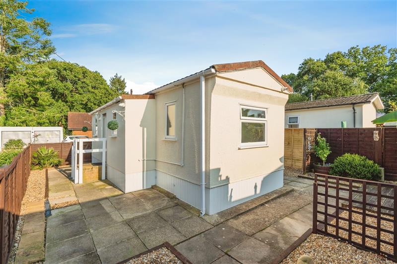 Bourne Lane, Woodlands, SOUTHAMPTON, SO40