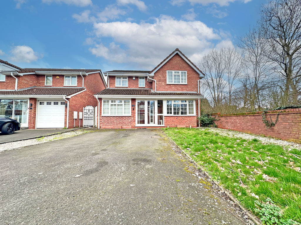 Russell Close, Tipton, Dy4 0hz