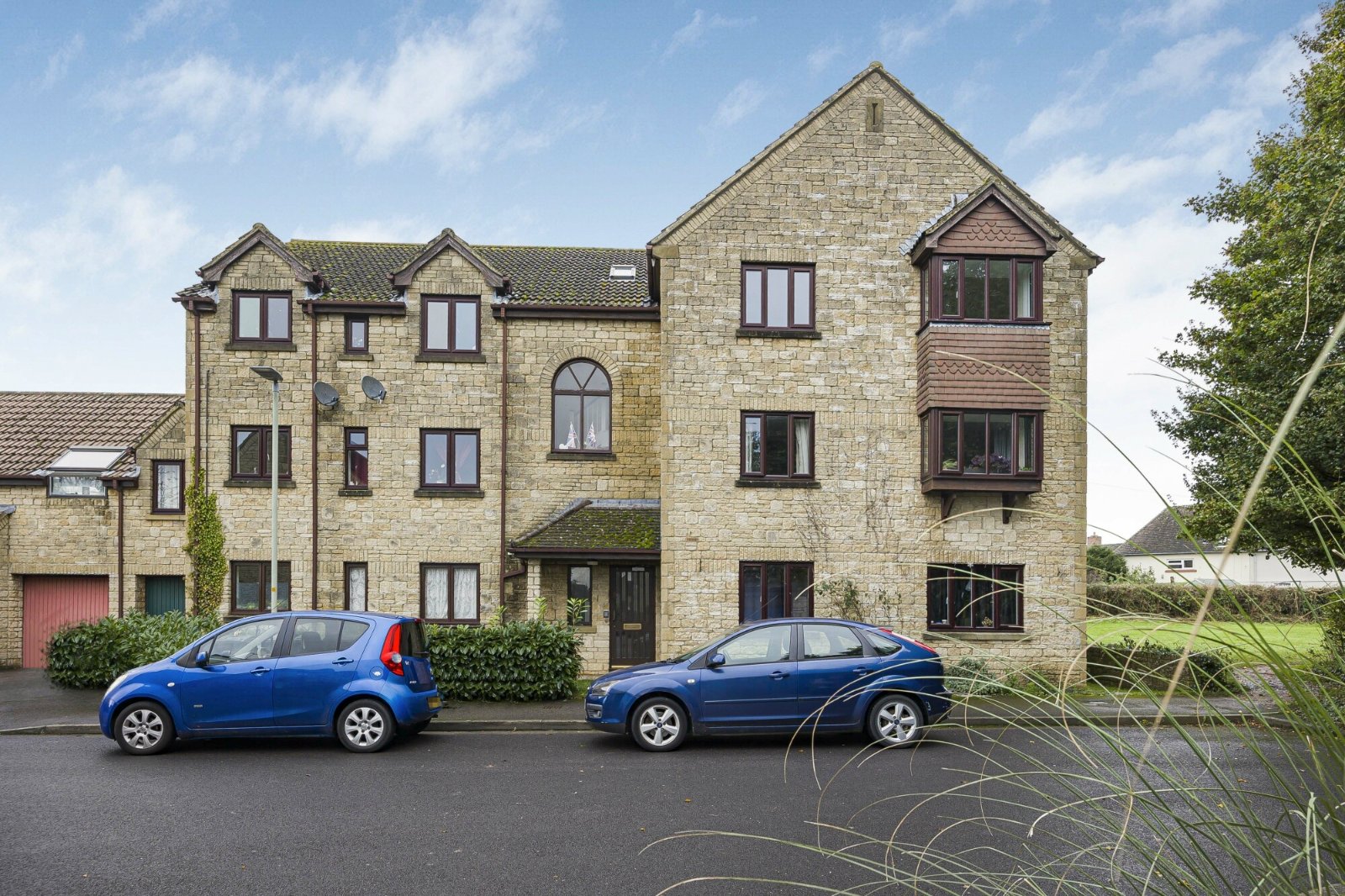 Hanstone Close, Cirencester, Gloucestershire, GL7