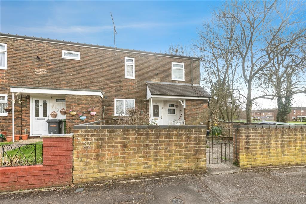 Anglesey Close, Basingstoke, RG24