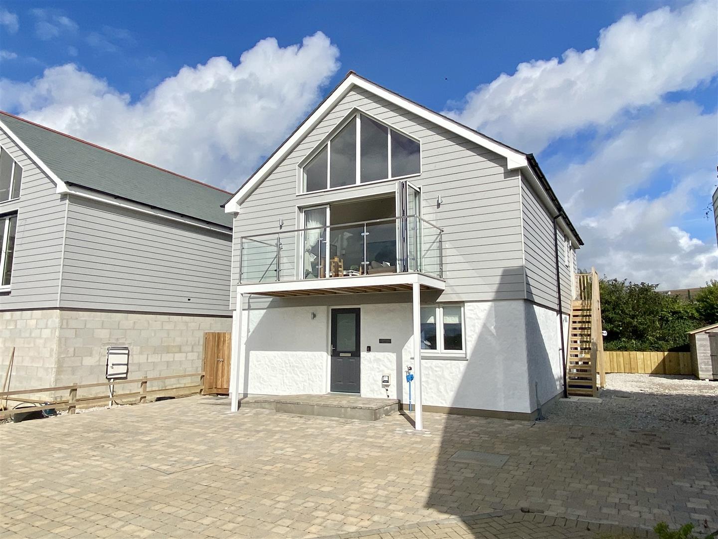 Newly constructed detached home, Mullion