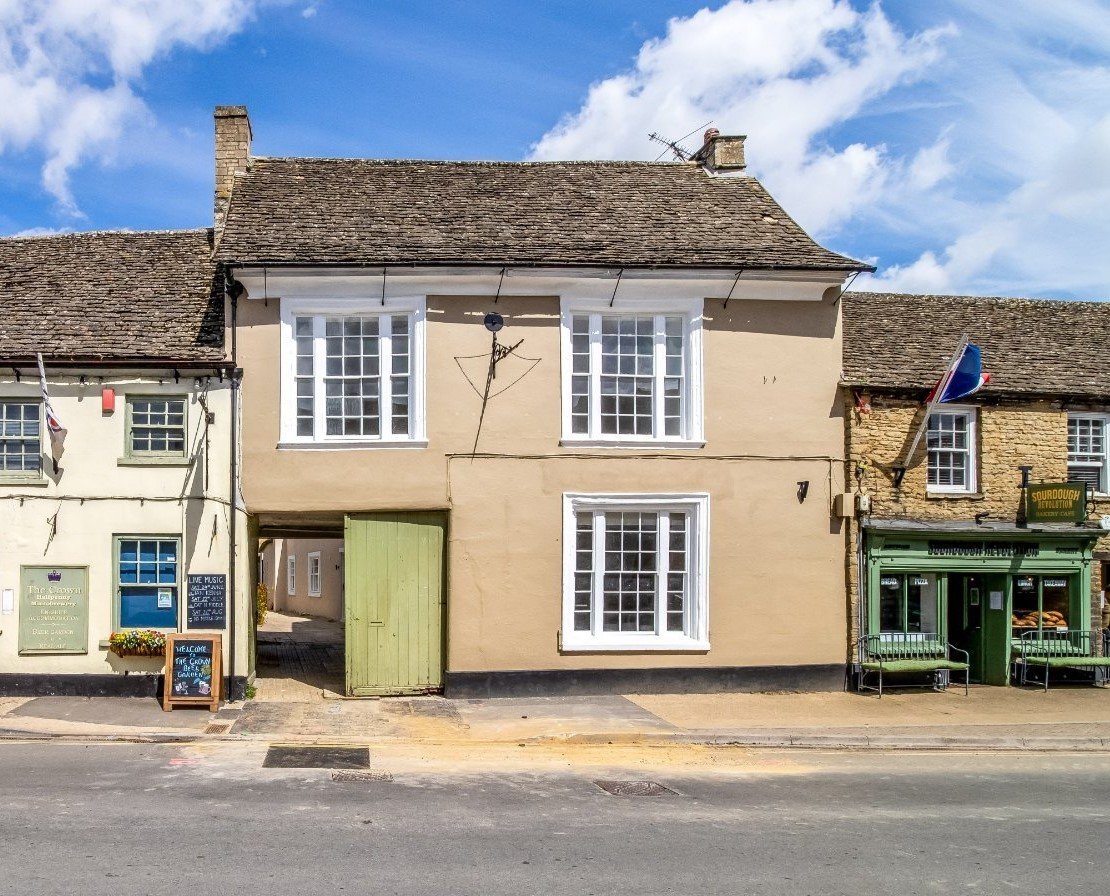 High Street, Lechlade, Gloucestershire, GL7