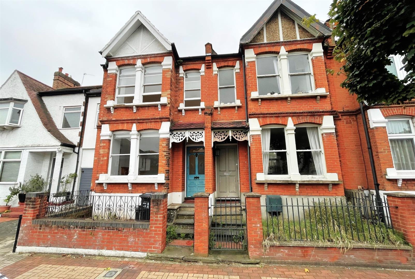 Southcroft Road, Tooting/Streatham Borders