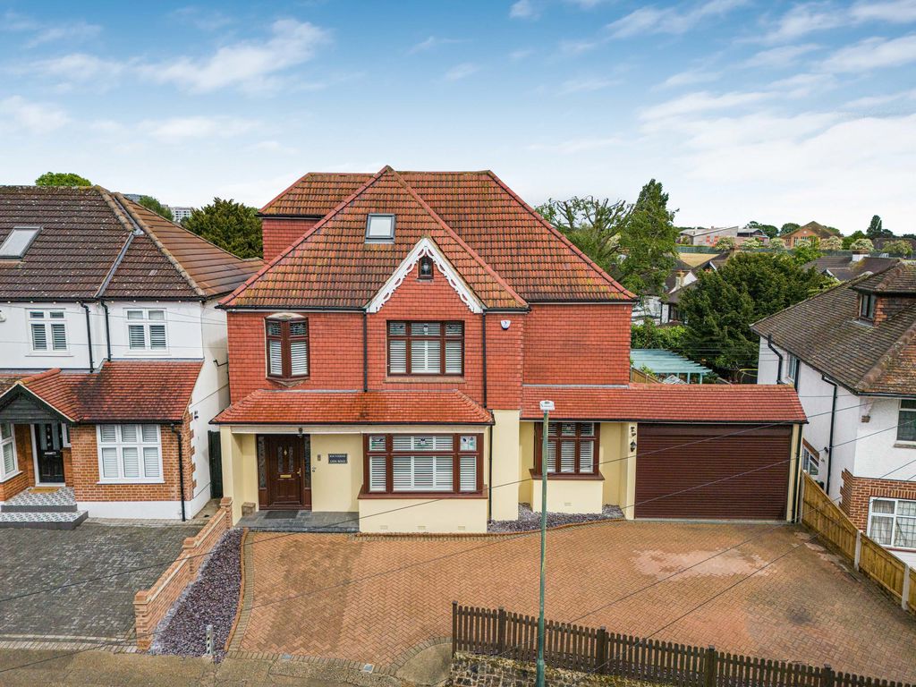 Lion Road, Bexleyheath