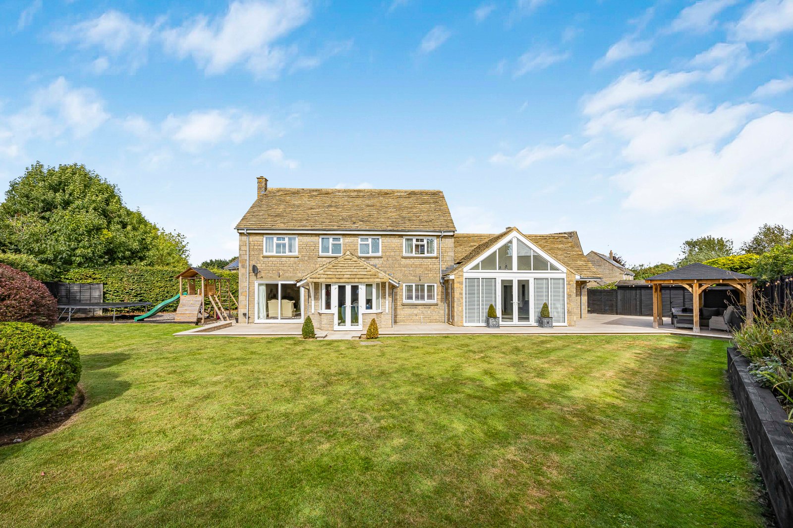 Manor View, Lea, Malmesbury, Wiltshire, SN16