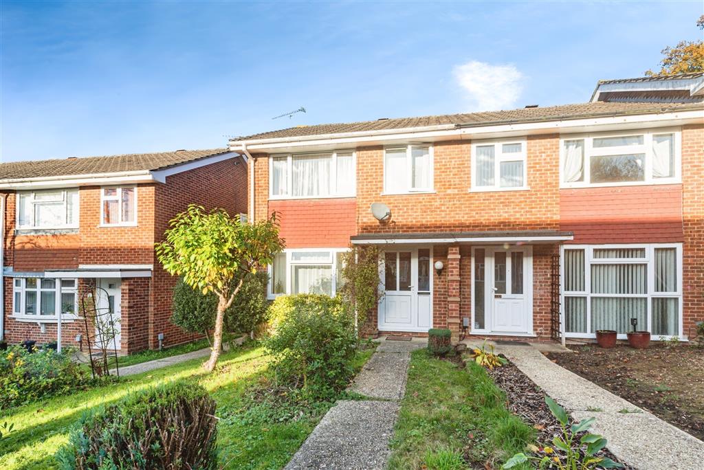 Elgar Close, Basingstoke, RG22