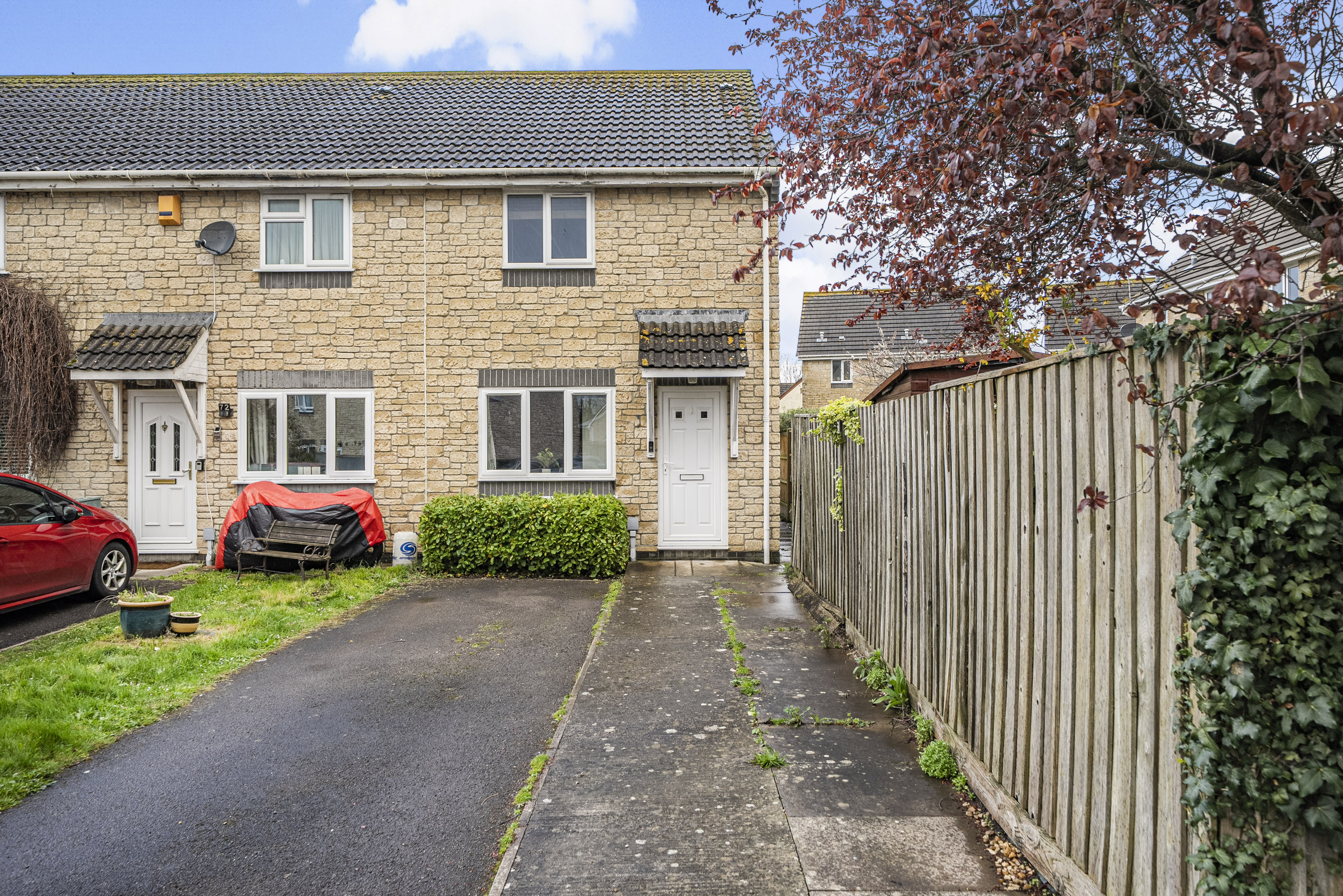 Hawthorn Crescent, Yatton