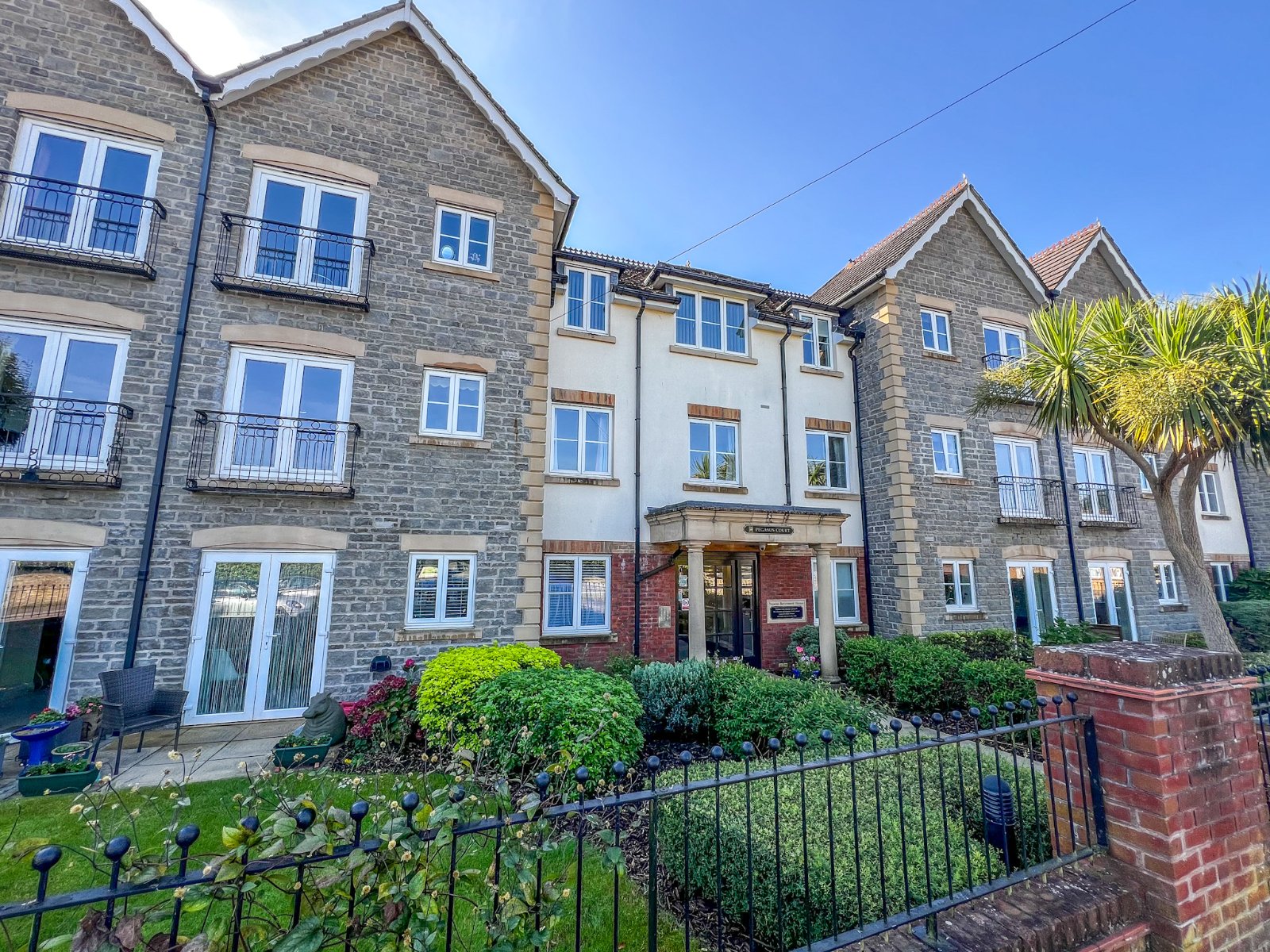 Brampton Way, Portishead, Bristol, Somerset, BS20