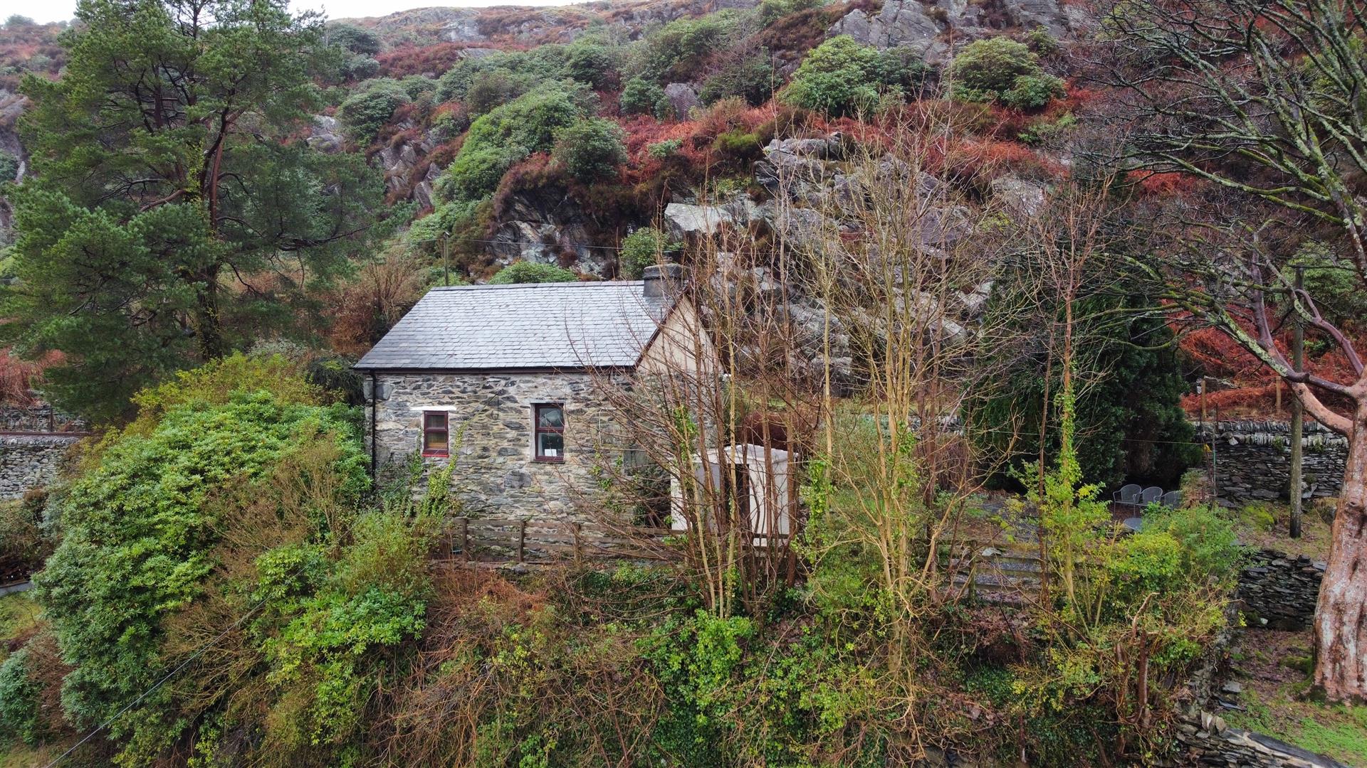 Glanypwll Road, Tanygrisiau