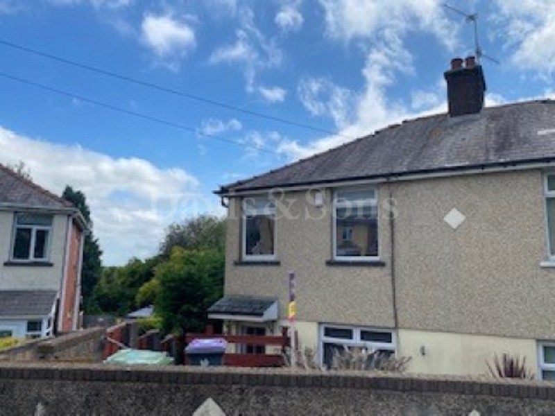 Dingle Road, Cwmfields, Pontypool . NP4 5LA