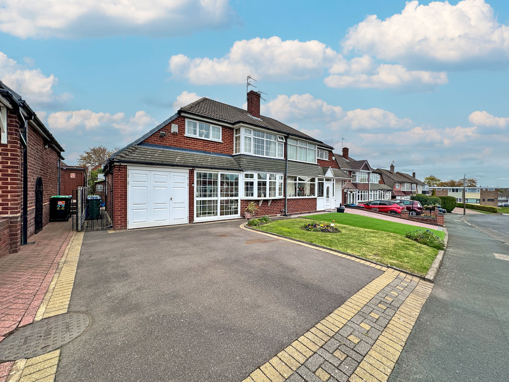 Greenacre Road, Tipton, Dy4 0ar