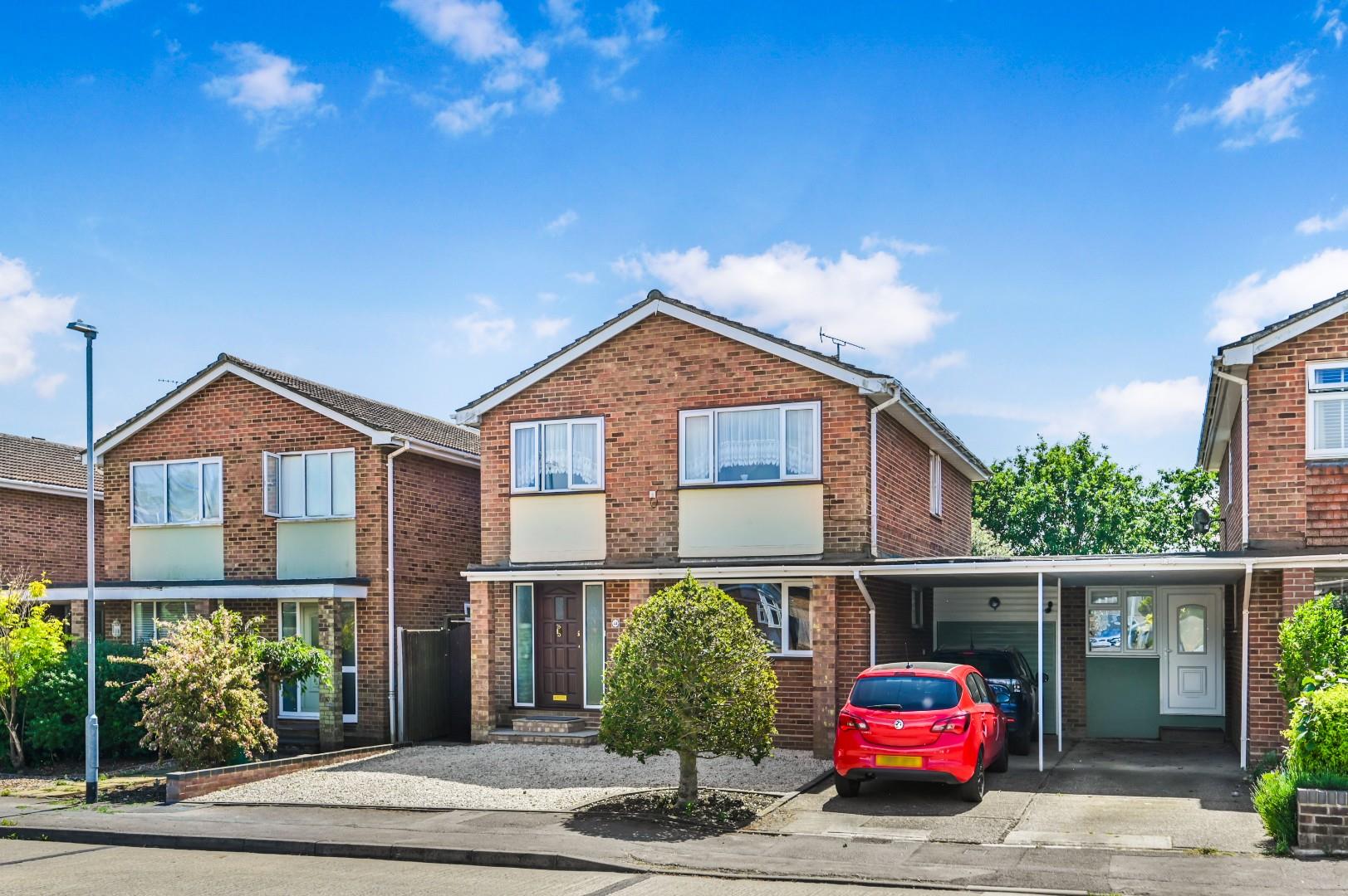 Woodview Road, Dunmow, Essex