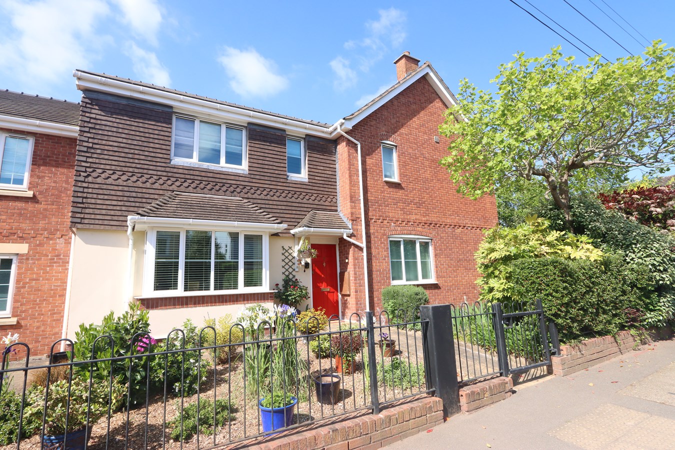 Swan Close, BLAKEDOWN, DY10