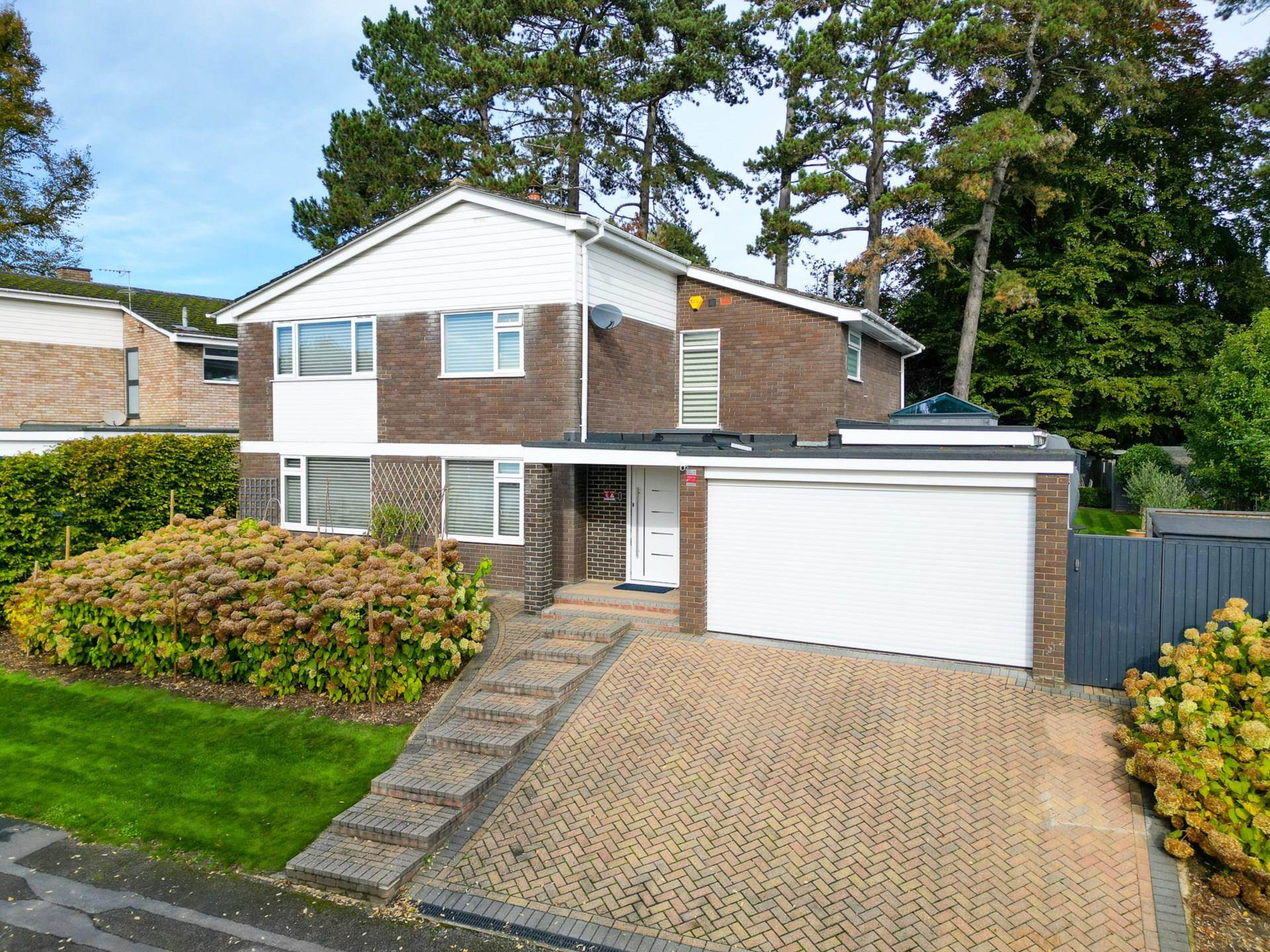 Ridge Hall Close, Caversham Heights