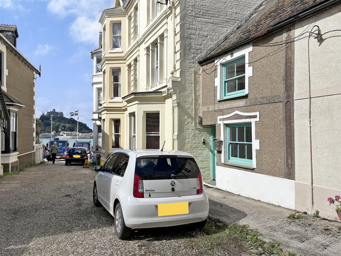 LOCATION, POTENTIAL, CENTRAL MARAZION