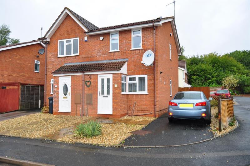 Fieldfare Close, Cradley Heath, West Midland, B64 5QH