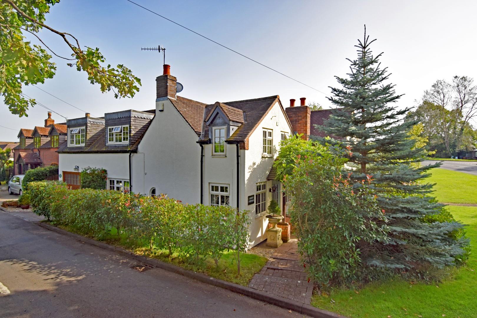 Lovett Cottage, Addis Lane, Cutnall Green, Worcestershire, WR9 0NE
