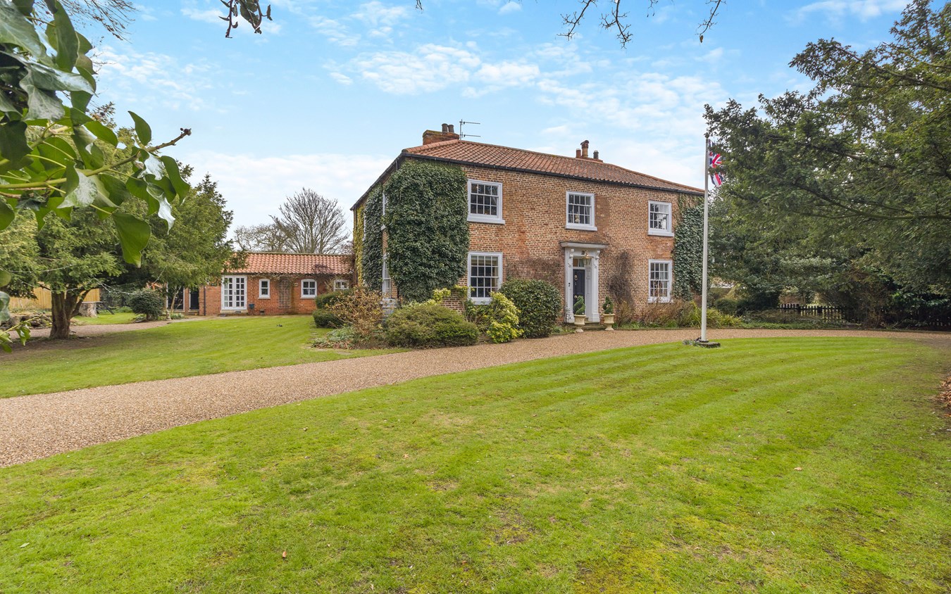 Keelby Manor, Manor Street, Keelby, Grimsby, DN41