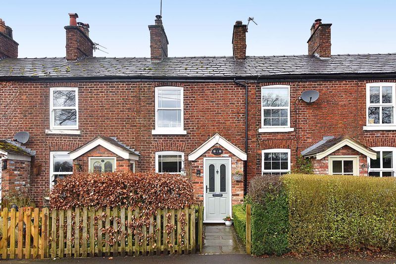A Pretty Cottage In The Heart Of Over Peover Village