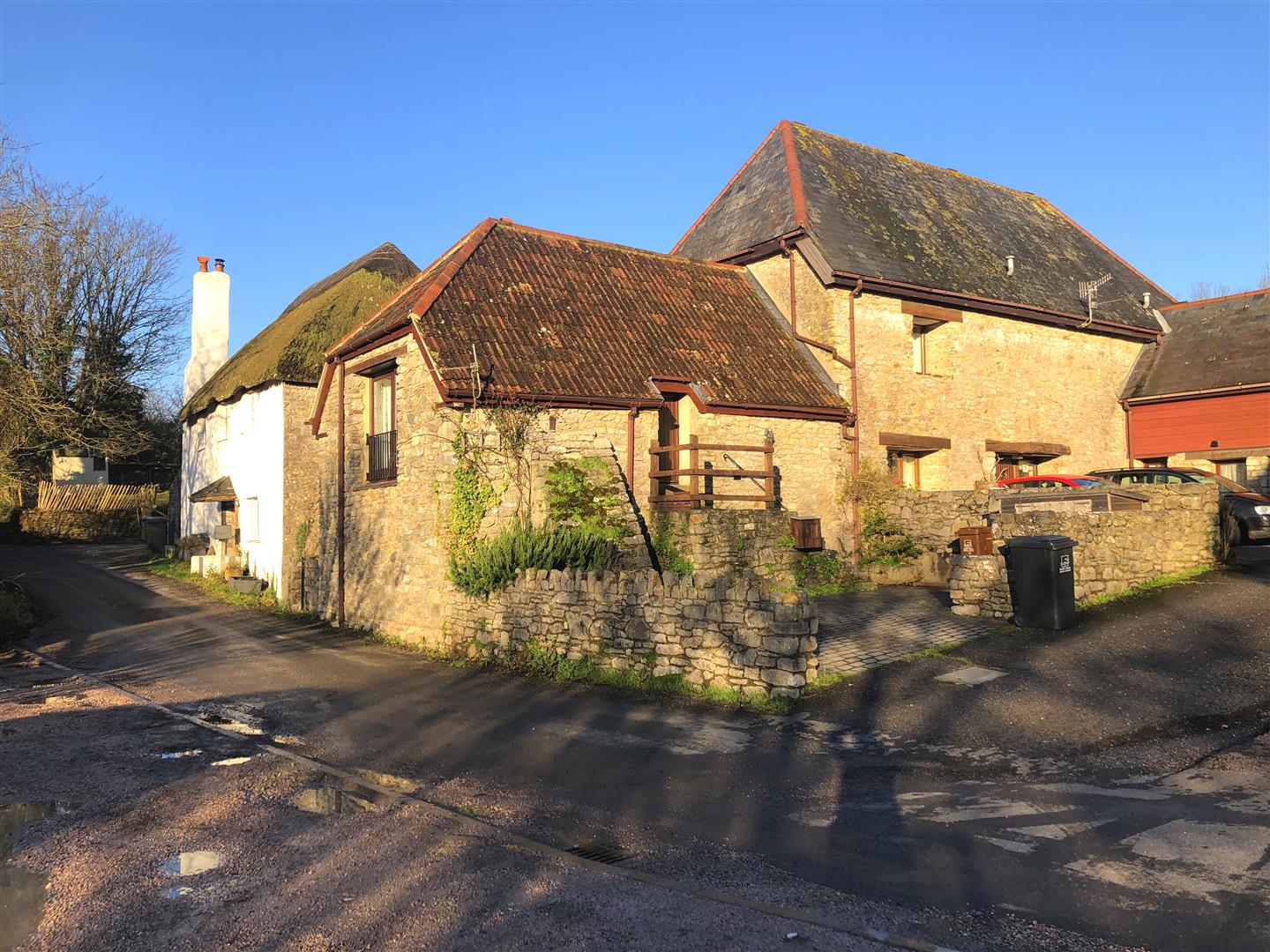 Littlehempston, Totnes