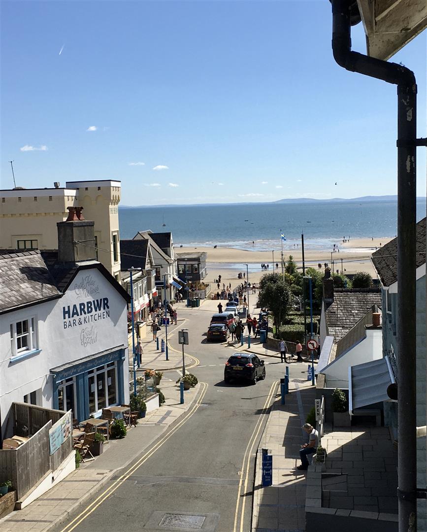 High Street, Saundersfoot