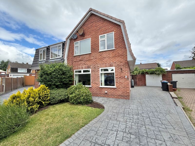 Elland Drive, Little Sutton