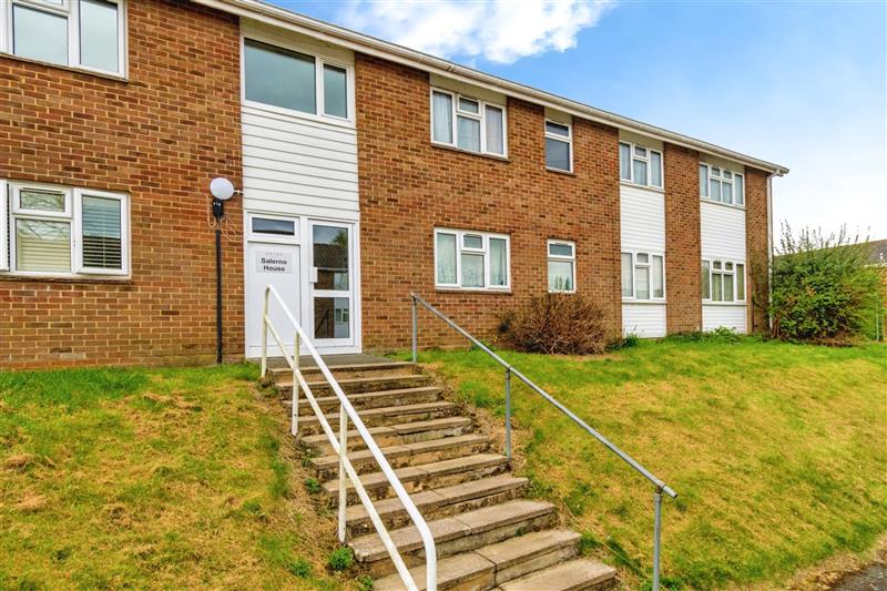 Chambers Avenue, Romsey, SO51