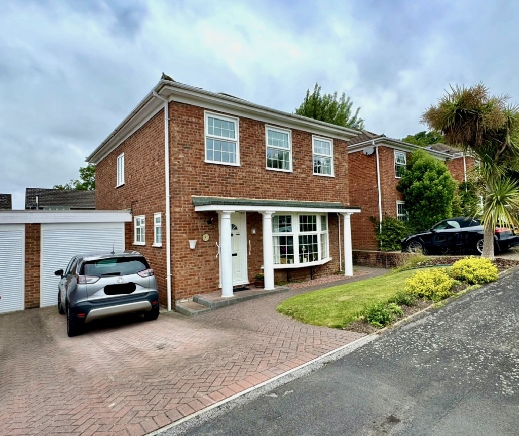 Heather Grove, Hartley Wintney
