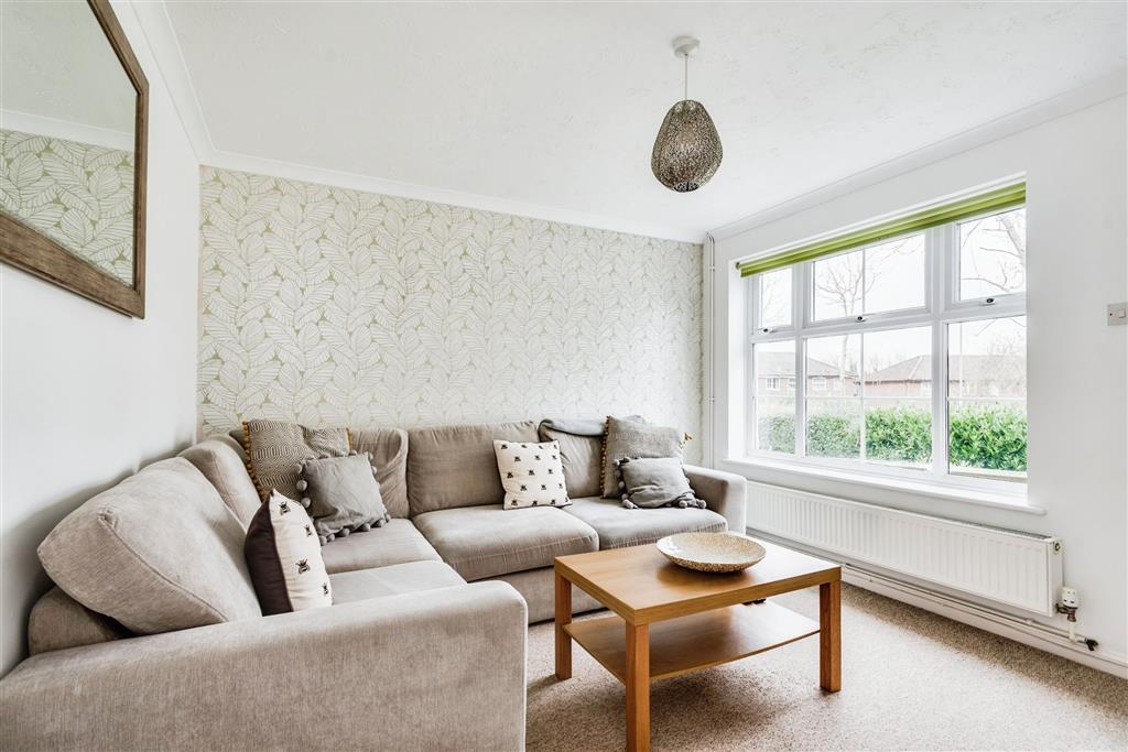 Constantine Way, Basingstoke, RG22
