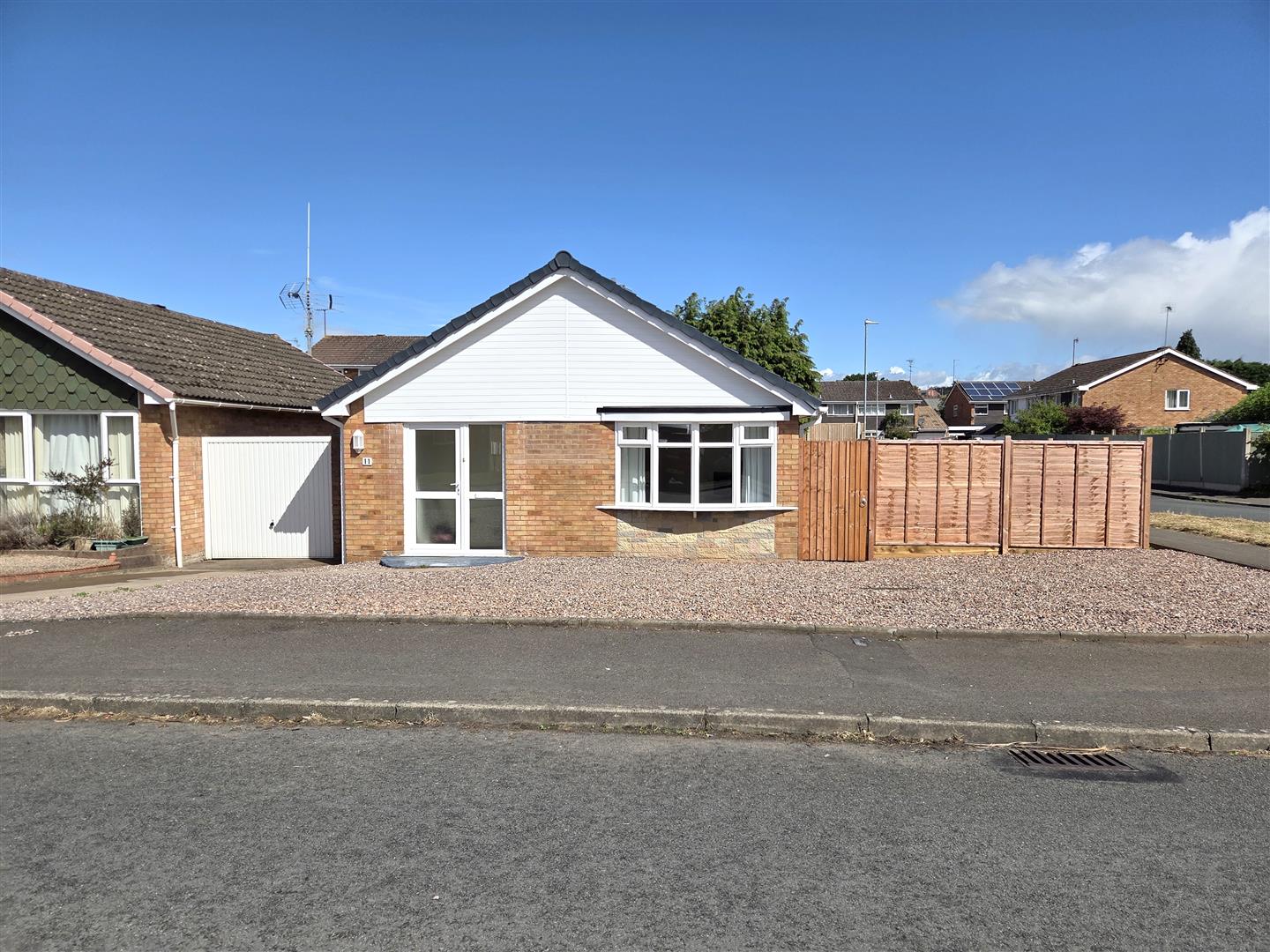 Oak Apple Close, Stourport-On-Severn