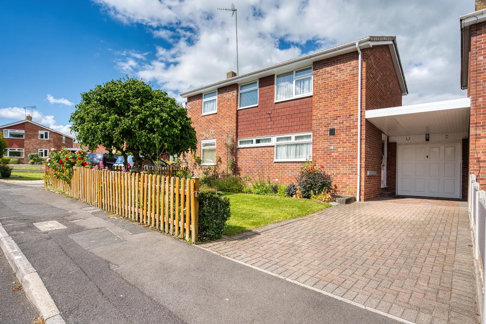 Four Bedroom Family Home Centrally Located in Yatton Village