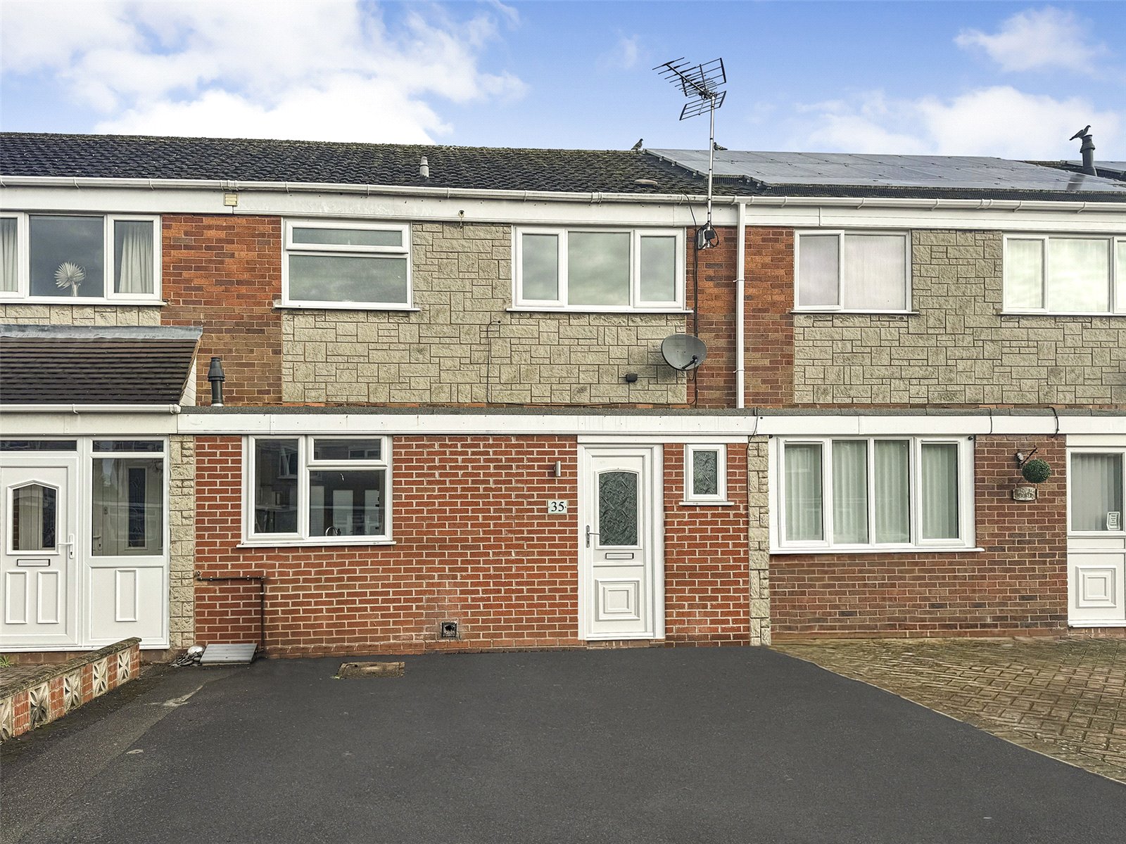 Puxton Drive, Kidderminster, Worcestershire, DY11