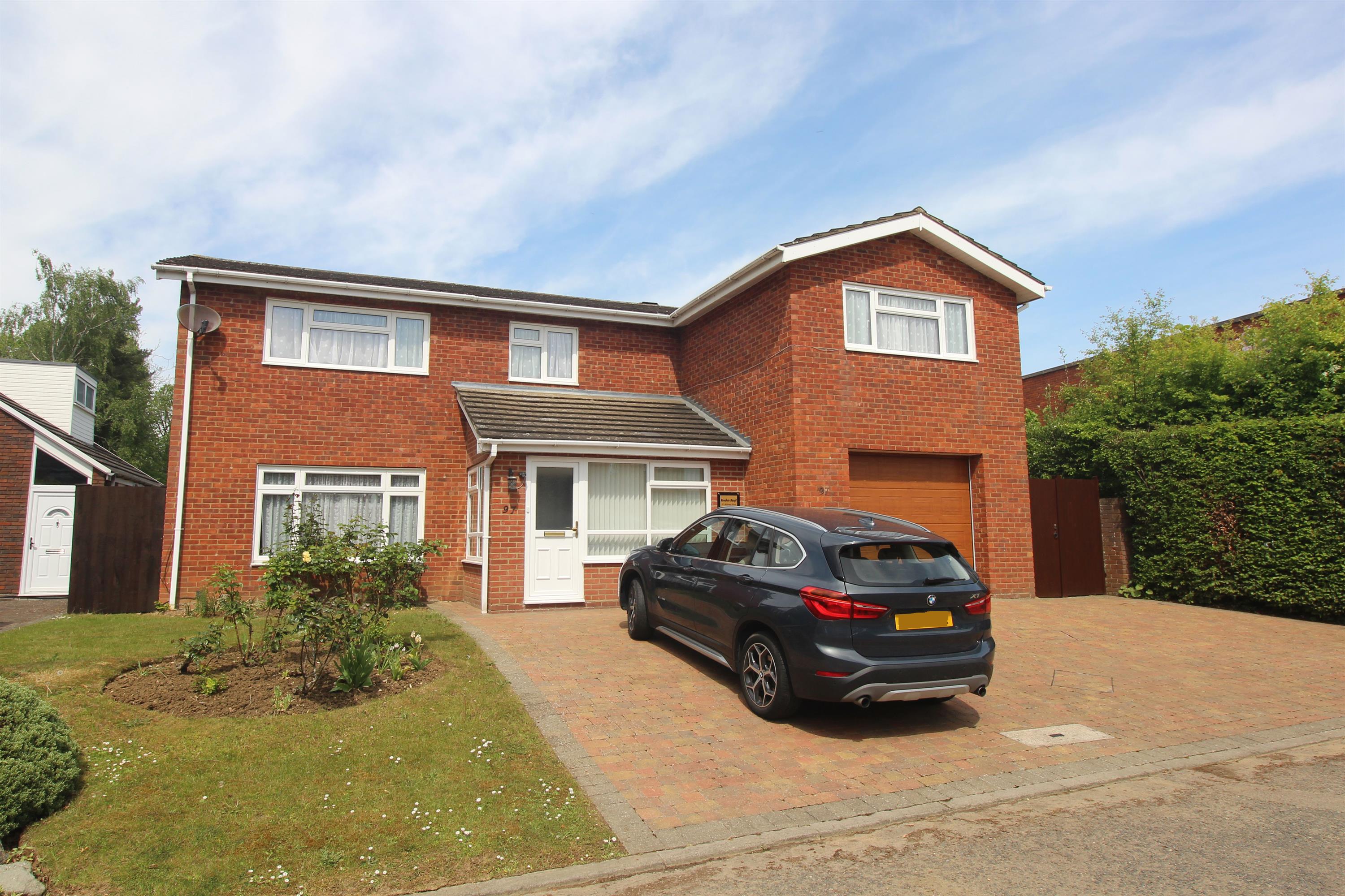Whitney Drive, Stevenage, SG1 4BL