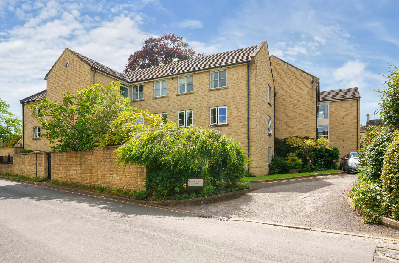 Mullings Court, Cirencester, Gloucestershire, GL7