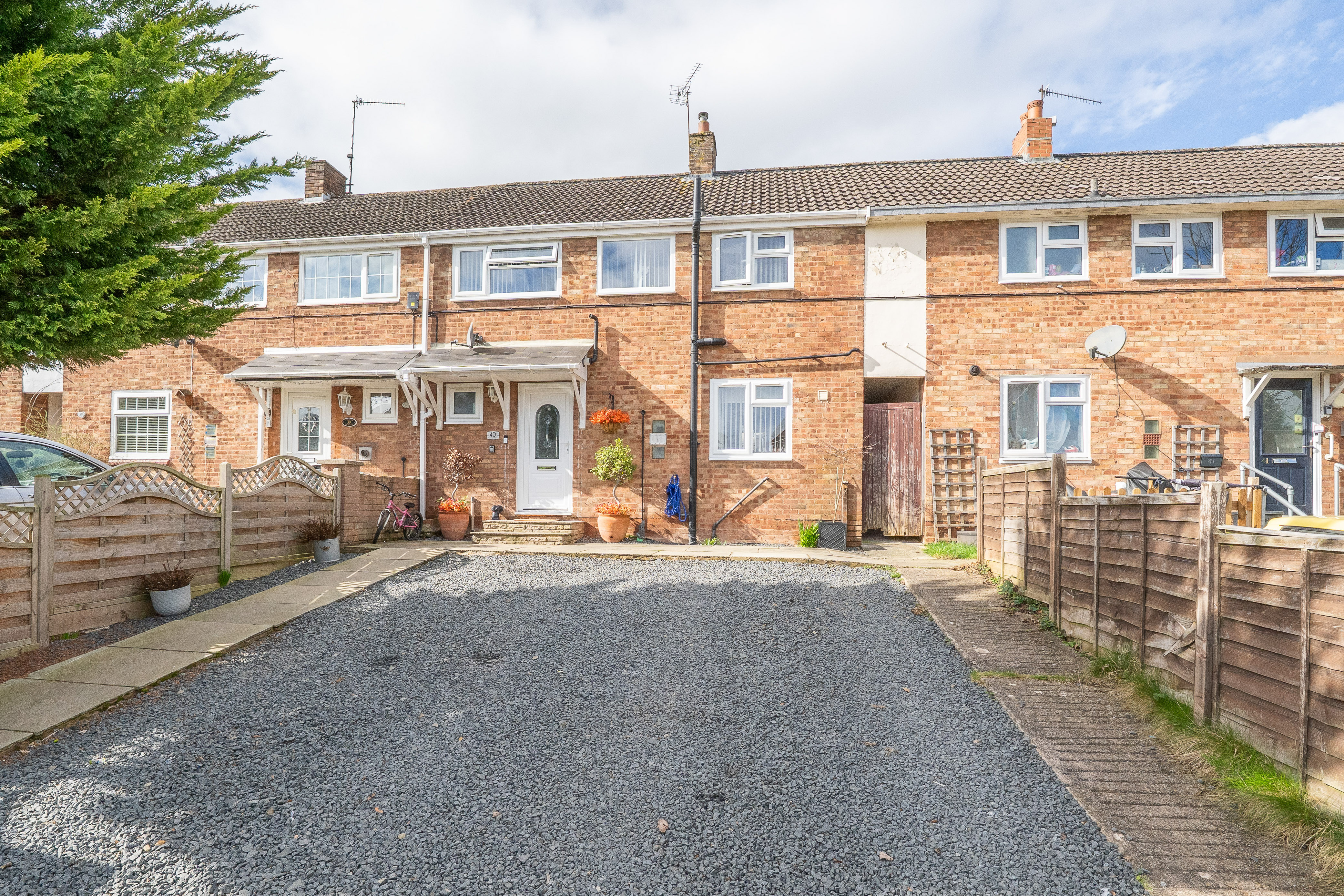 Tenbury Wells, Worcestershire, WR15 8DQ