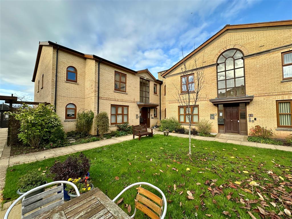 Parsonage Court, Bishops Hull, Taunton, TA1