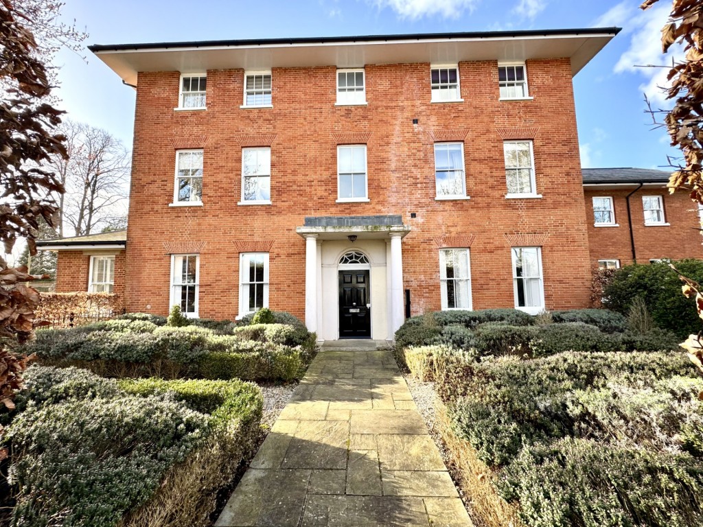 Monachus House, Hartley Wintney