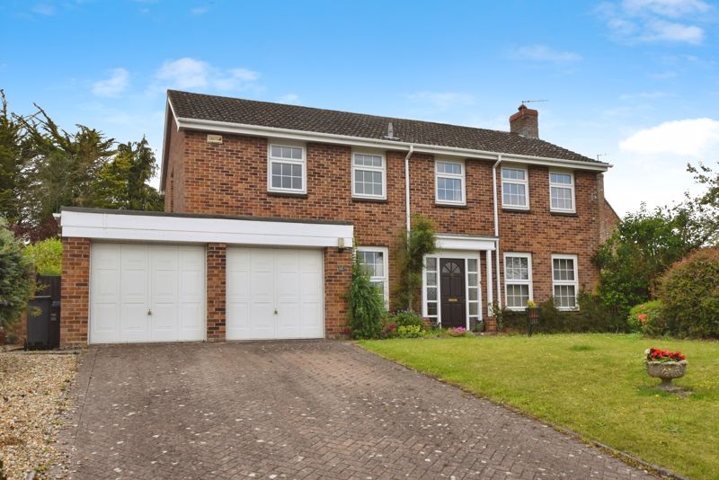 Laverstock Park West, Salisbury ***video Tour***