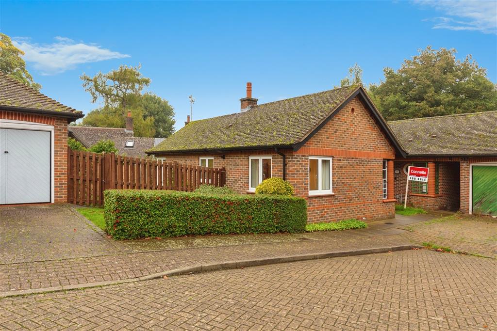 Furlay Close, Letchworth Garden City, SG6