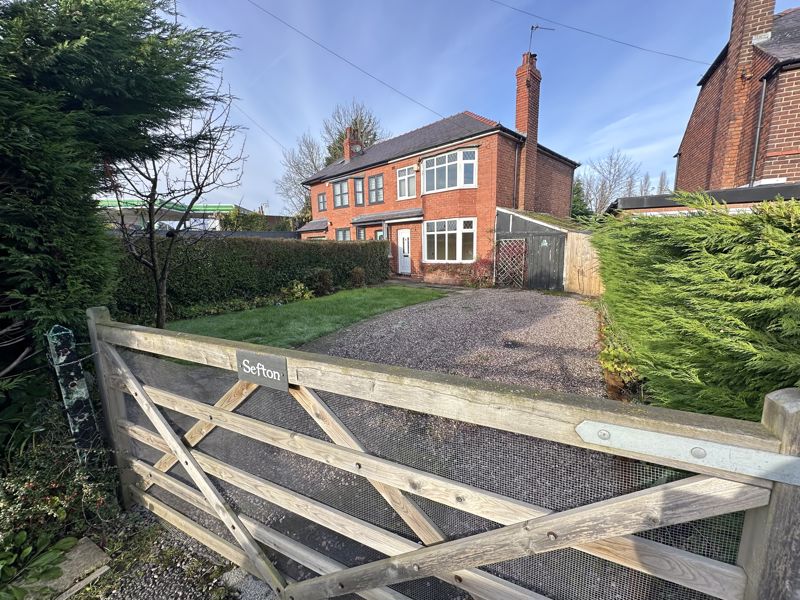 Strawberry Way East, Backford, Chester