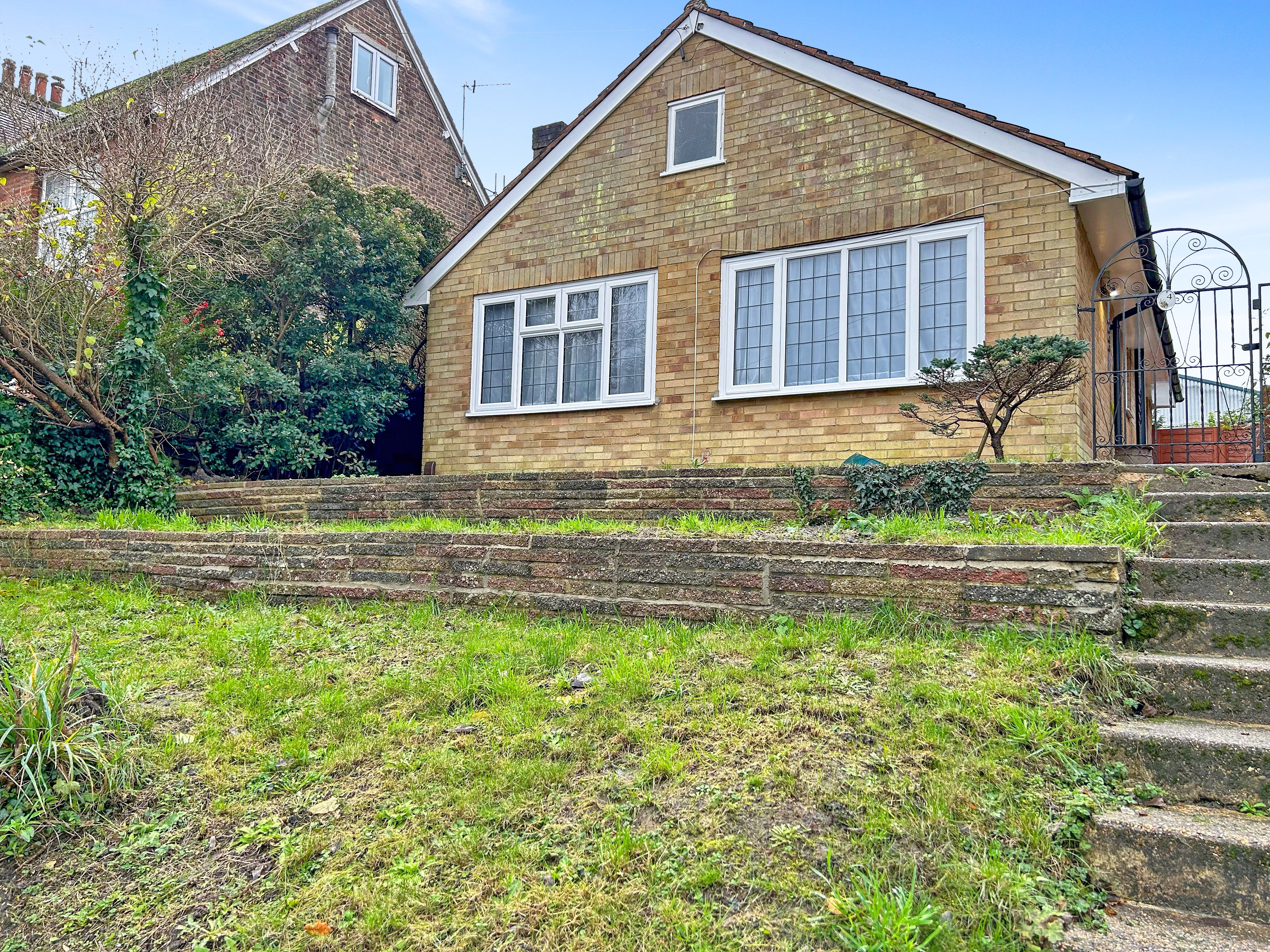 Bletchingley Road, Merstham, Redhill