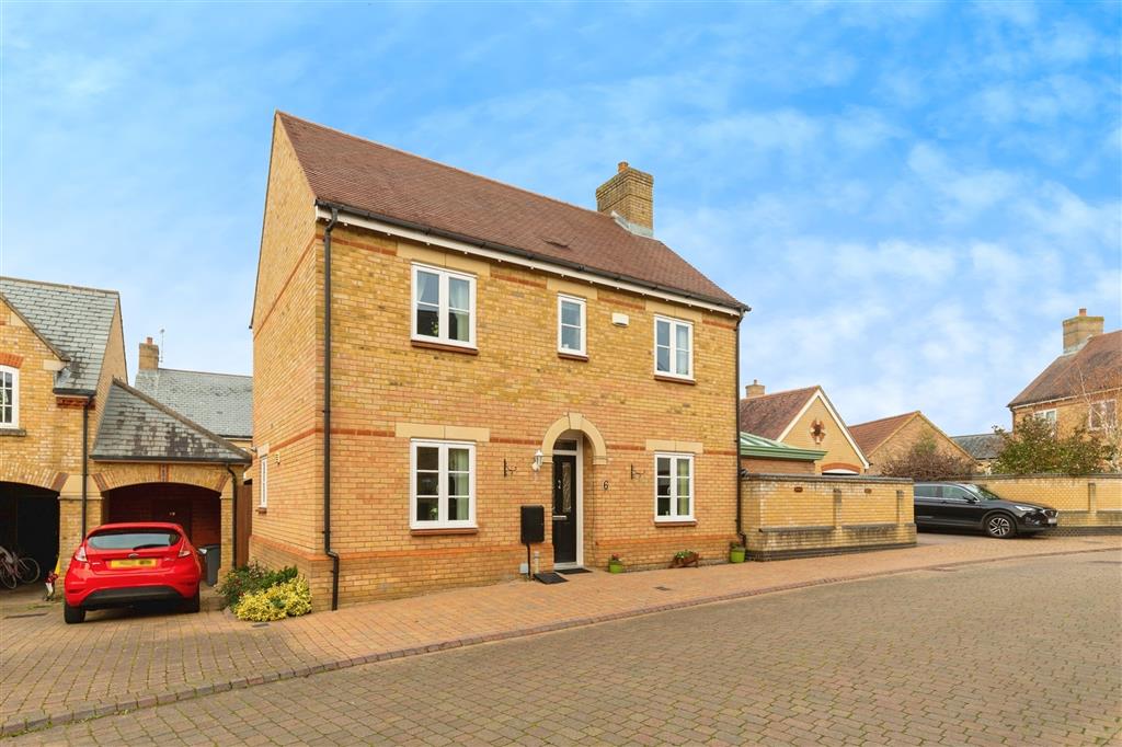 Copperfield Close, Fairfield, Hitchin, SG5