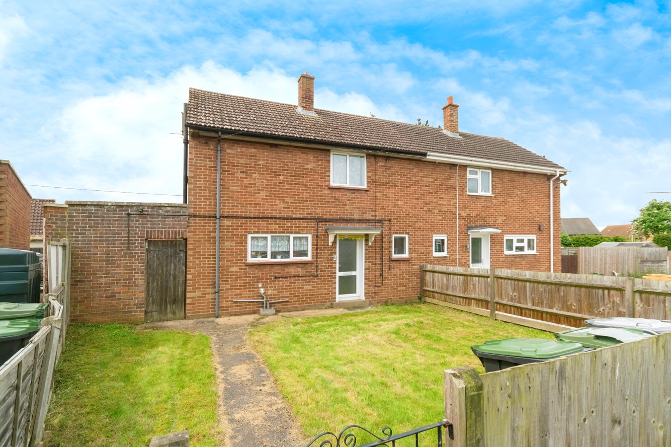 Greenfield Way, Dunton, Biggleswade, SG18